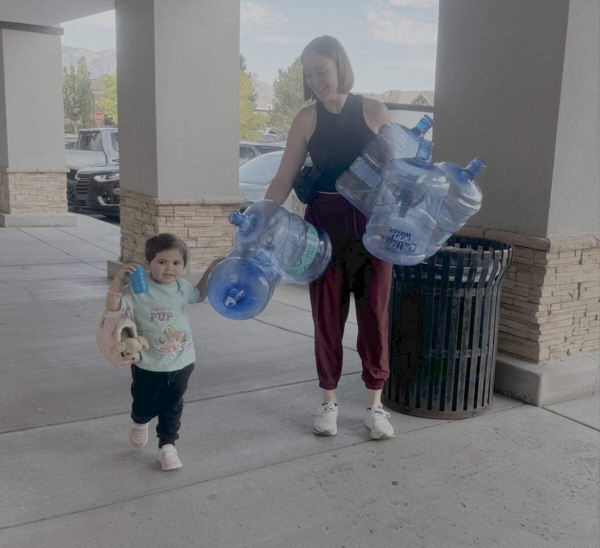 Bottles and accessories at Hydro Balance